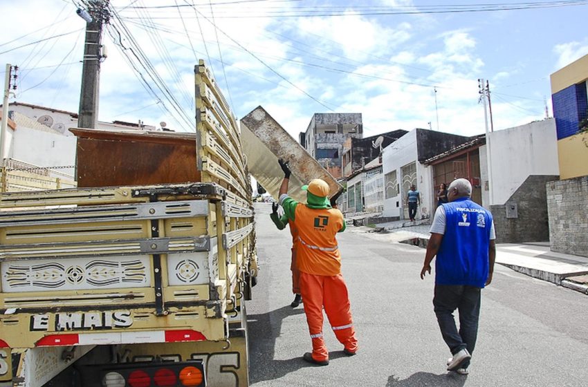  Saiba quais bairros terão serviço gratuito de coleta de material sem serventia nesta semana em Aracaju