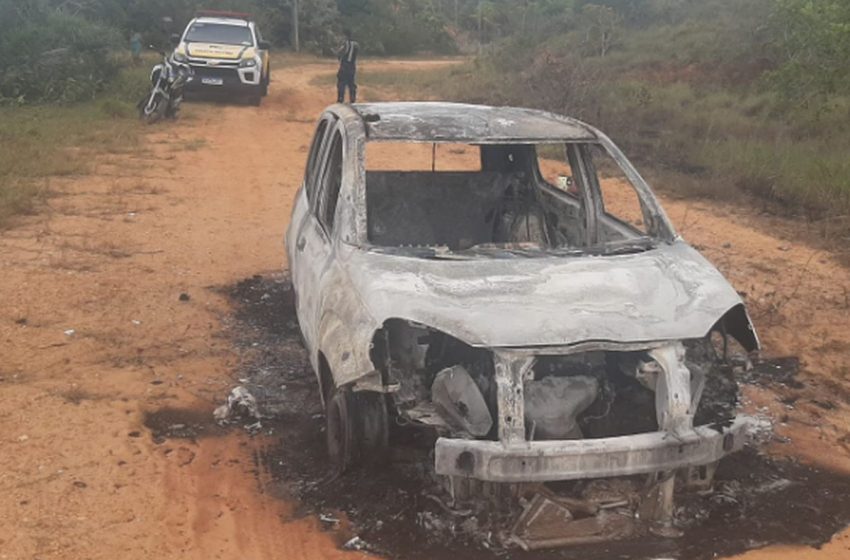  Mulher é encontrada morta ao lado de veículo incendiado em Sergipe