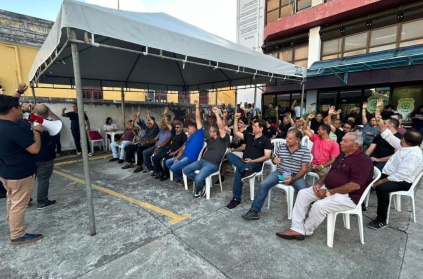  Policiais Civis suspendem atendimento no DAGV em Aracaju