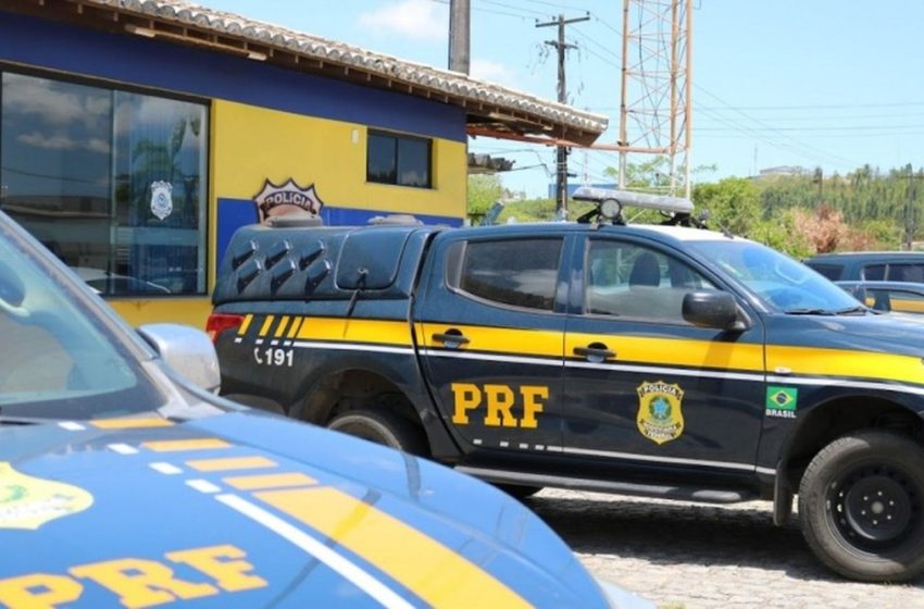  Pedestre morre após ser atropelado por carro e caminhão na BR-101, em Umbaúba