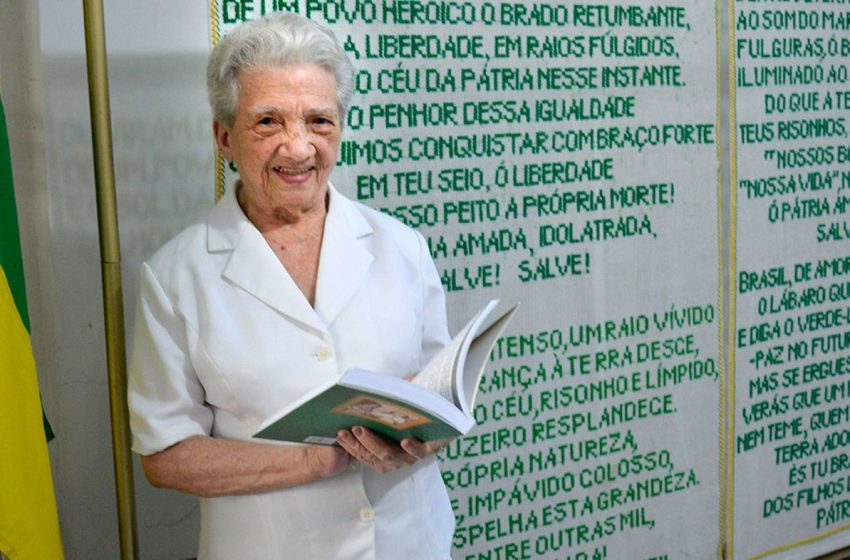  Professora Maria Hermínia Caldas morre aos 94 anos em Aracaju