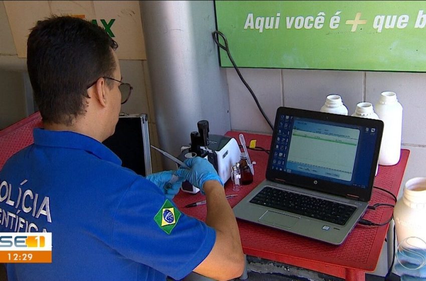  Bombas de combustíveis com indícios de fraude são interditadas durante fiscalização de postos em Aracaju