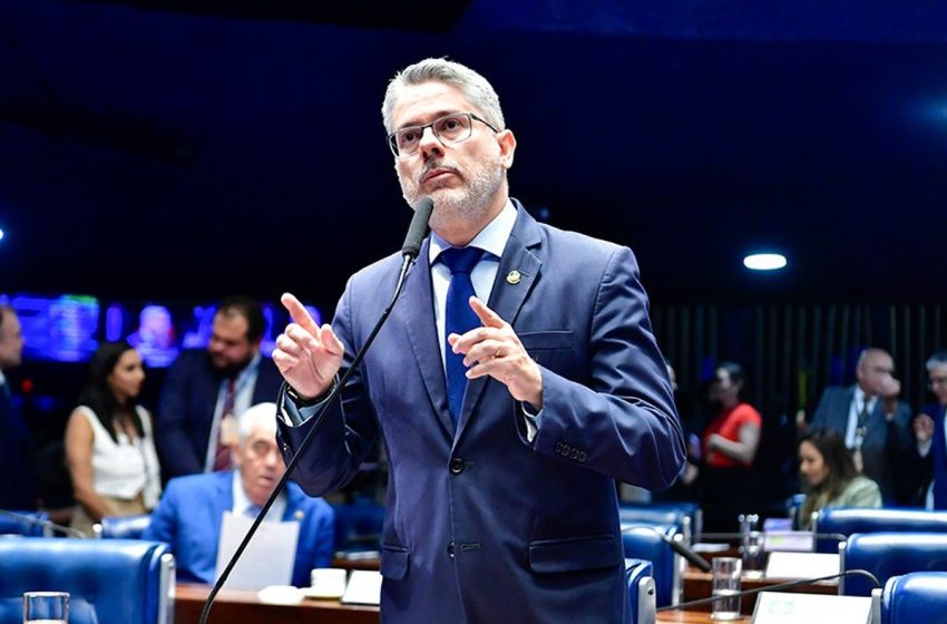  TRE-SE condena PSDB à devolução de recursos eleitorais após senador Alessandro Vieira se autodeclarar pardo