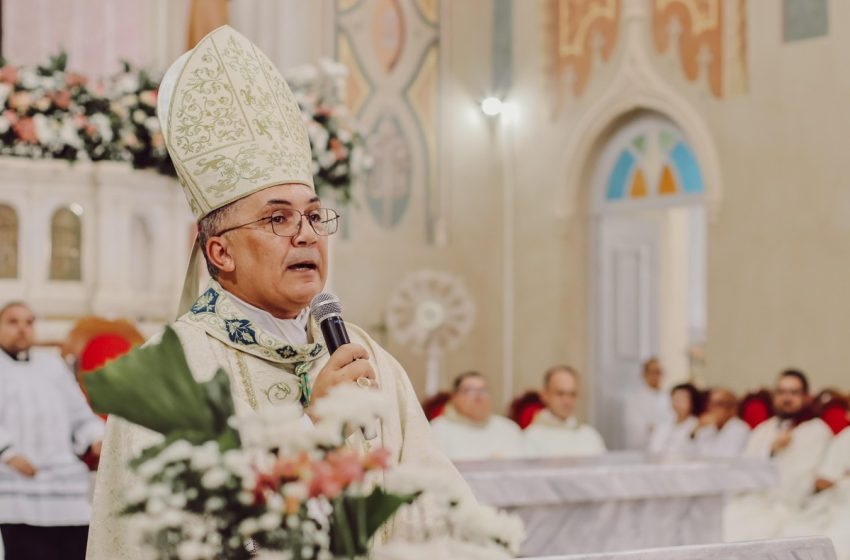  Em mensagem de Natal, administrador apostólico da Arquidiocese de Aracaju pede que cristãos ‘permitam o renascimento de Cristo’