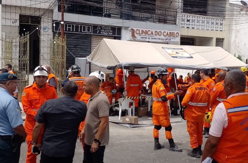  Desabamento de residencial em Aracaju: bombeiros finalizam buscas por vítimas