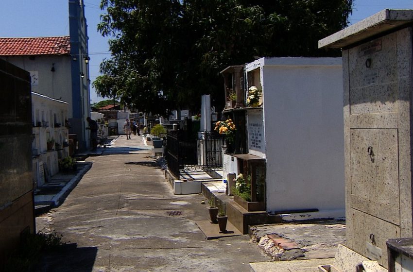  Criança morre após ser atingida por placa de mármore em estabelecimento comercial