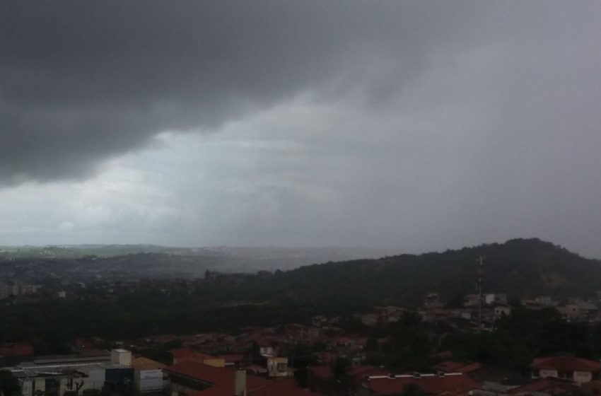  Sergipe tem novo alerta de chuvas moderadas a intensas
