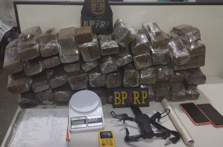  Polícia apreende mais de 40 quilos de droga em casa no Bairro Novo Paraíso em Aracaju