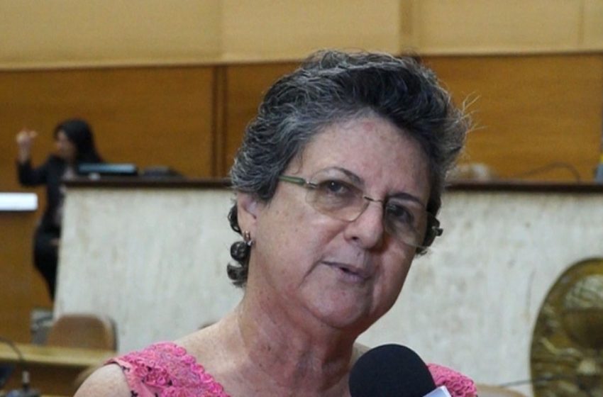  Morre, aos 62 anos, ativista da causa animal Nazaré Moraes