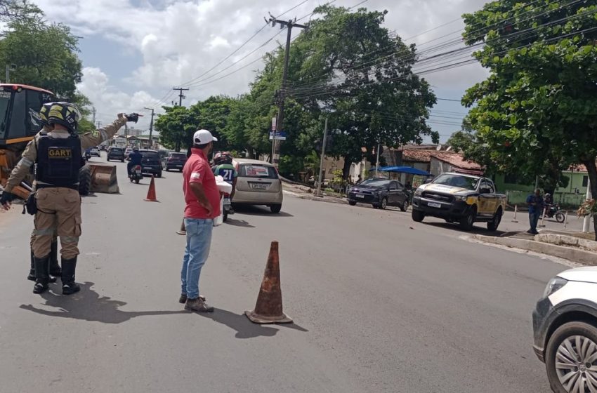  Vazamento de gás interdita trecho de avenida na Zona Sul de Aracaju