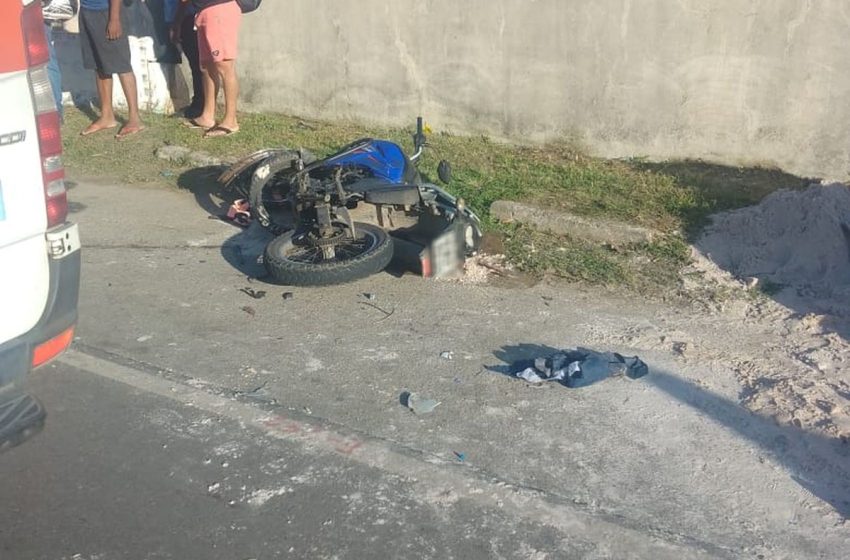  Batida entre motos deixa um homem morto e outro gravemente ferido na Rodovia dos Náufragos, em Aracaju